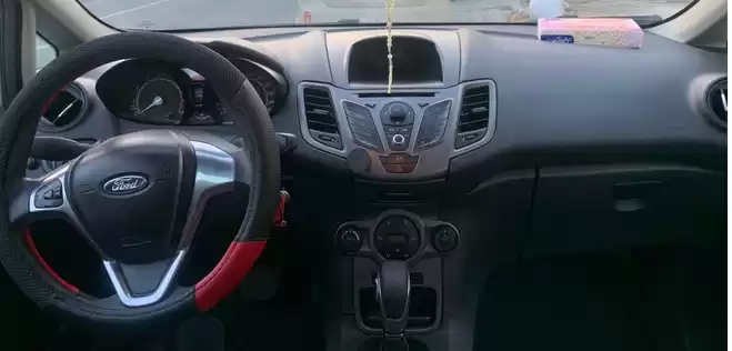 Gebraucht Ford Unspecified Zu verkaufen in Doha #5742 - 1  image 